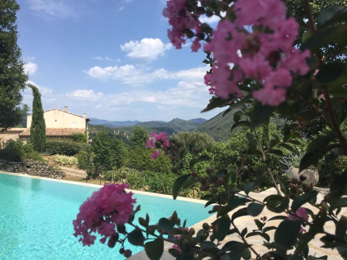 Gîte en Cévennes du sud, bergerie restaurée, 2 à 4 personnes, piscine, vue exceptionnelle, authenticité et confort Saint-Laurent-le-Minier Exterior foto